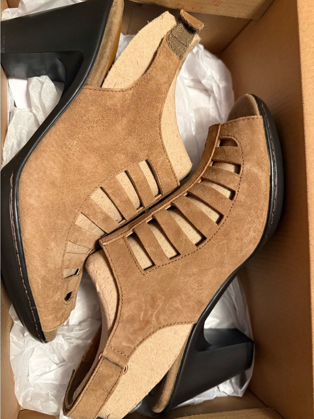 Women’s Eurosoft Vesta Stone Suede Heeled Sandals